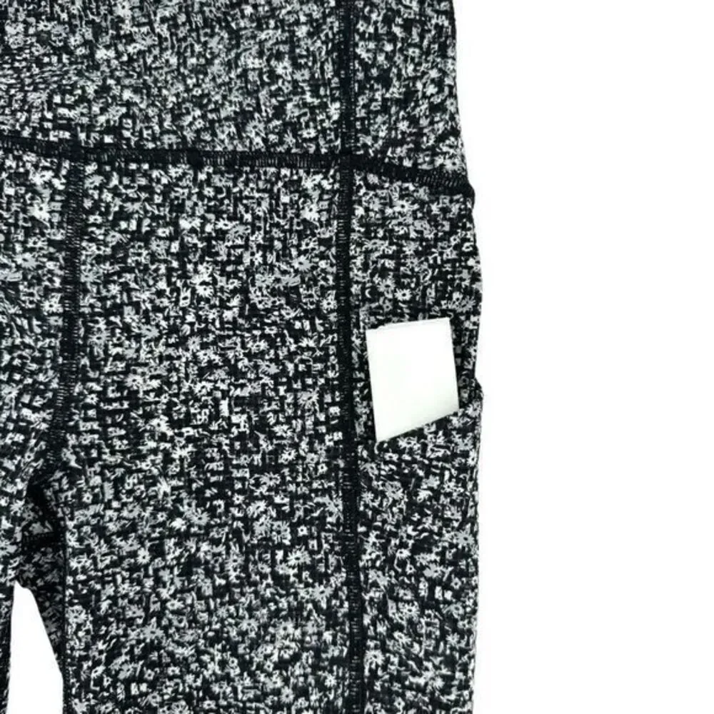 Lululemon Black/White Flower‎ Patterned Women's Leggings Exposed Seam Size 4